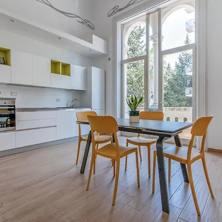 Aparthotel De Franchis - Smart *