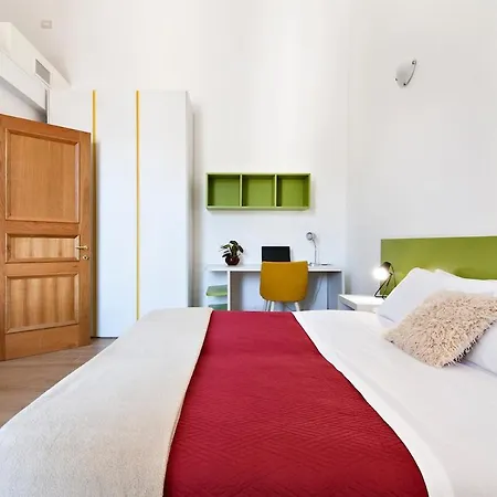 Apartahotel De Franchis - Smart Lecce
