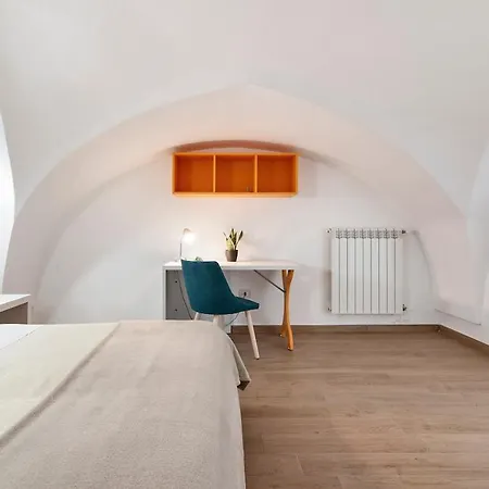 De Franchis - Smart Apartahotel *